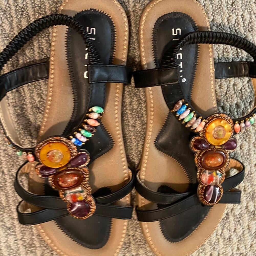 Siketu Sandals Size 11 Casual
